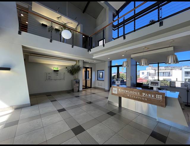 877M² OFFICE TO LET IN CENTURY CITY